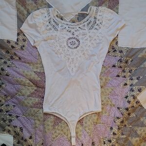 Olivaceous White Lace-Front Short Sleeve Bodysuit